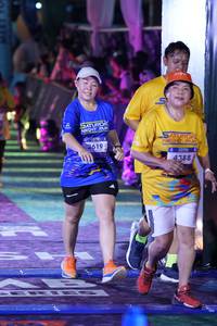 BIB: 3619, 4388
                            <button type="button" onclick="openModal(26256541)" class="btn btn-primary btn-sm float-right btn-popup" data-toggle="modal" data-target=".modal-high-quality">
                        <i class="fas fa-shopping-cart"></i> Add to Cart
                    </button>
                                            <button type="button" onclick="isThisMe(26256541, true)" class="btn btn-success btn-sm float-right btn-popup btn-isme hidden" data-toggle="tooltip" data-placement="bottom" title="นี่คือรูปของคุณใช่ไหม คลิกที่นี่เพื่อเอาเข้าอัลบั้ม">
                        <i class="fas fa-plus"></i> Add to album
                    </button>
                    <button type="button" onclick="isThisMe(26256541, false)" class="btn btn-warning btn-sm float-right btn-popup btn-isnotme hidden">
                        <i class="fas fa-ban"></i> Remove from album
                    </button>